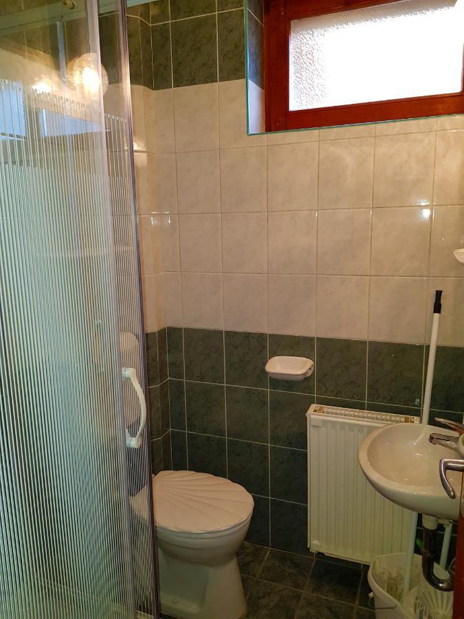Napsugar Apartmanhaz Siófok Exterior foto